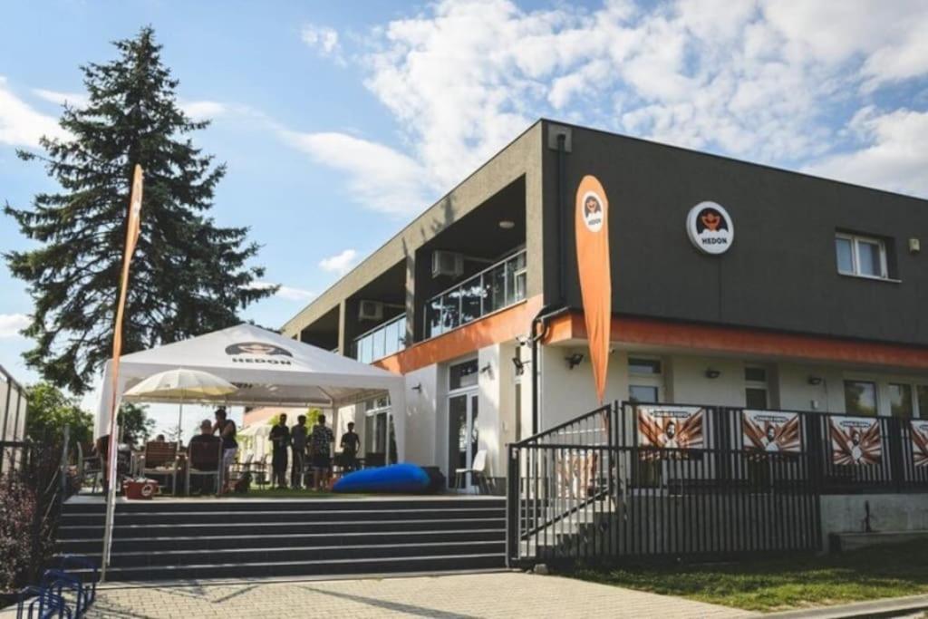 Hedon Brewing Niko Apartment - 200 Meter To The Beach Balatonvilágos エクステリア 写真